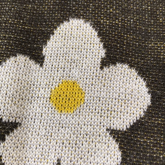 t/o sweater - Picture 2 of 7